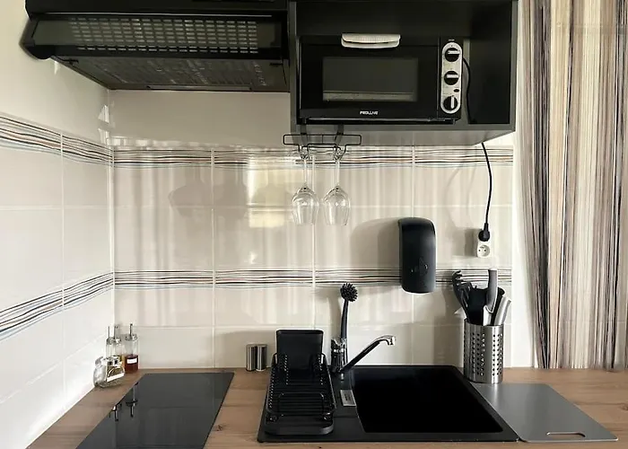 Appartement T2, 27 M2, Renove